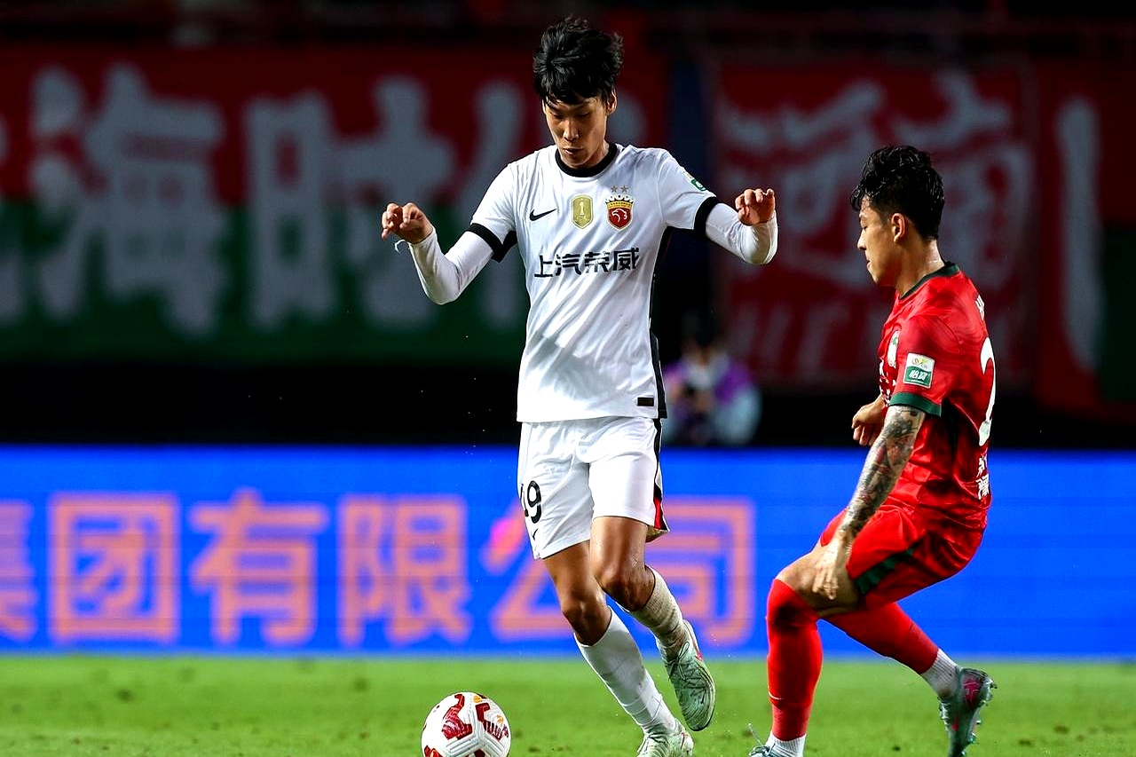 开云体育官方下载法甲倒计时，上海久事清晨外线爆发，细节引发关注，信心回归，资深球员宣示担当的简单介绍