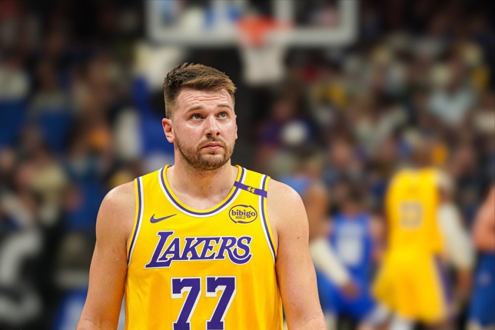 开云体育官方下载包含NBA季后赛赛程吃紧；罗马冲刺阶段战术微调；更衣室稳定；医务组通报恢复的词条